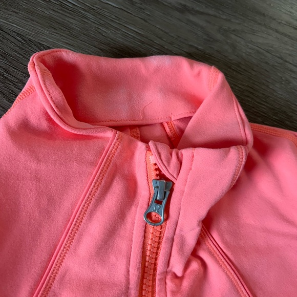 Lululemon Women's Forme Jacket in hot Orange/Pink Size 6 - Picture 7 of 9